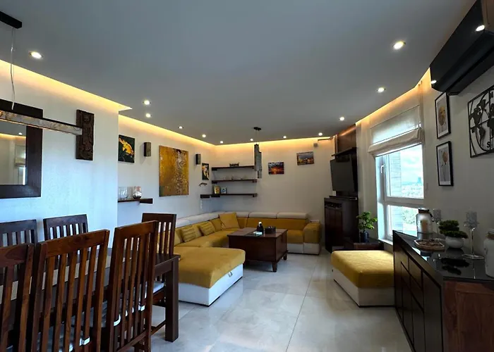 Lts Rent Luxury&comfortable Premium Letnica 公寓 *